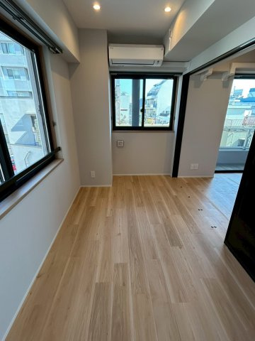 グリーンヒルズ南大塚の洋室