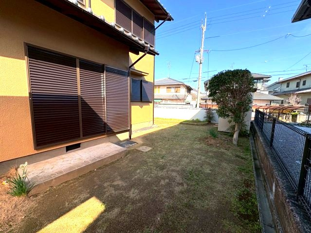 南河内郡太子町聖和台４丁目の一戸建ての庭