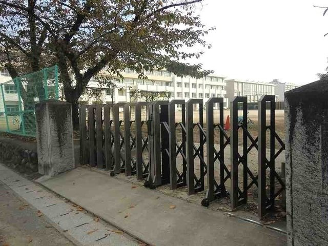 ラ・セゾン川島の周辺|川島小学校まで800m