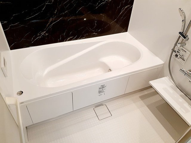 ラ・セゾン川島の浴室