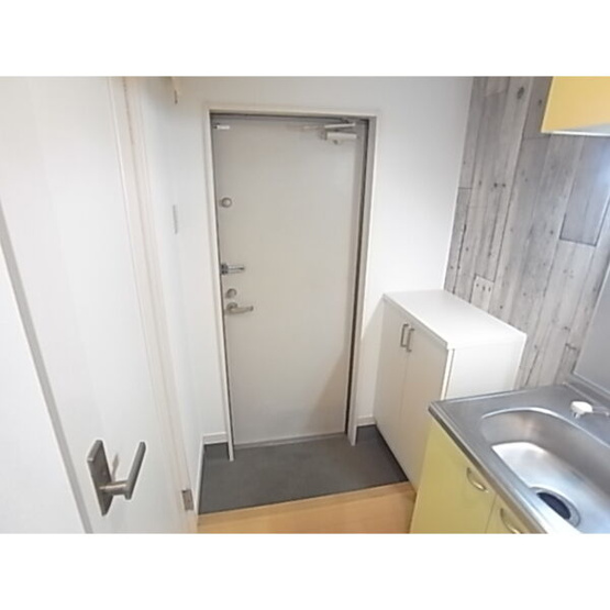 【玄関】 | クレフラスト広川　A棟