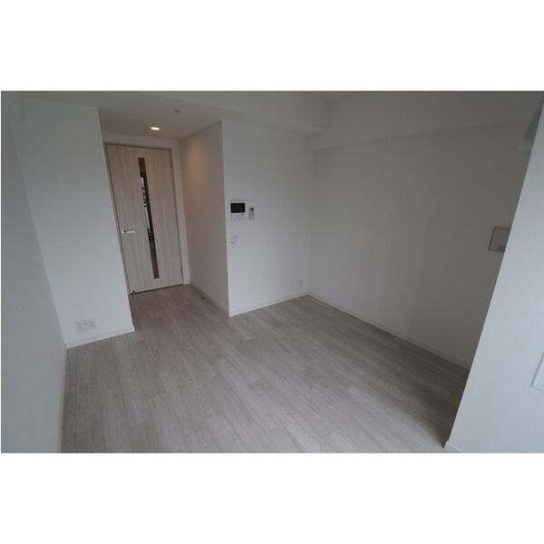 コンフォリア・リヴ新大阪WESTの居間・リビング