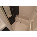 コンフォリア・リヴ新大阪WESTの浴室