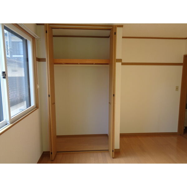 カトレーンIの収納