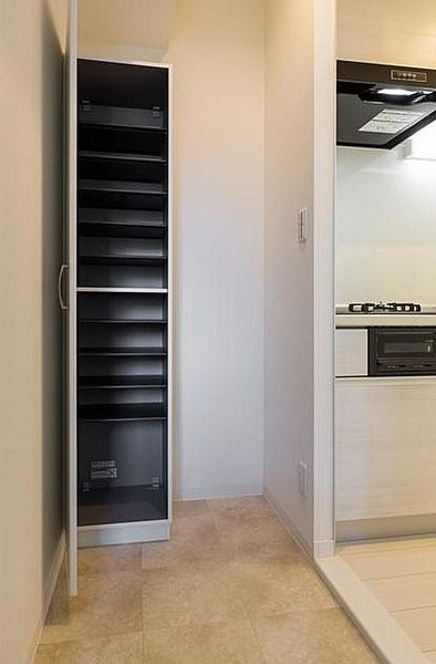 緑3丁目マンションの収納