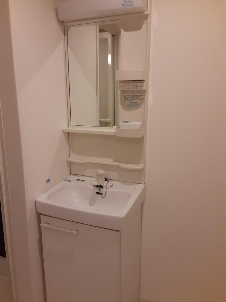 緑3丁目マンションの洗面所