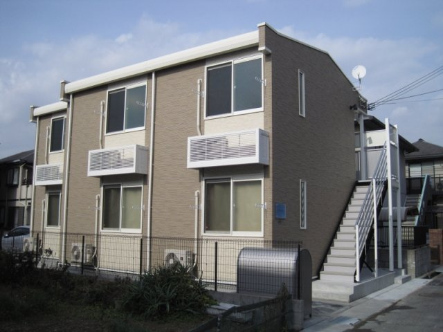 レオパレスグッディの外観|落ち着いた雰囲気の外観です