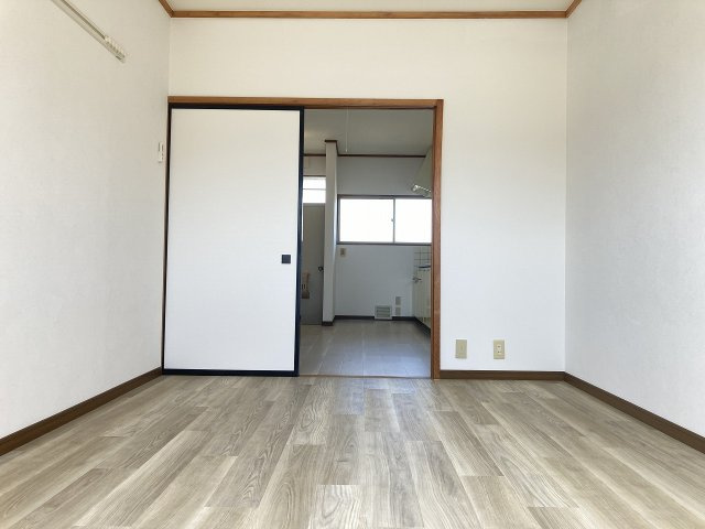 おさなぎハウスの居間・リビング