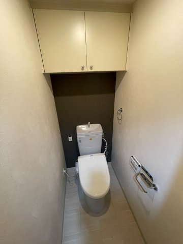 府中市宮町１丁目の賃貸マンションのトイレ