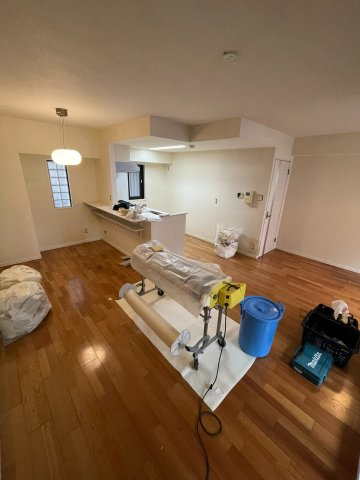 府中市宮町１丁目の賃貸マンションの居間・リビング