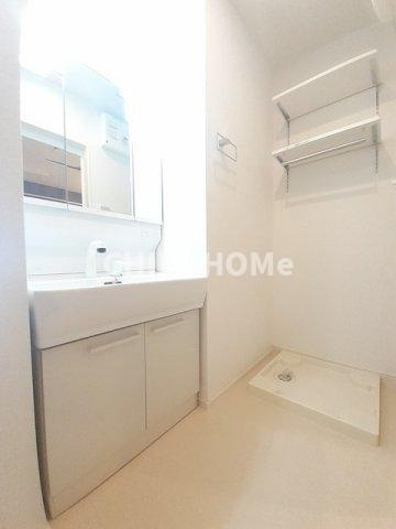 グラン・シャリオ伊勢崎　壱番館の洗面所|当社、チルホームのHPもご覧ください(^^)/物件情報多数♪