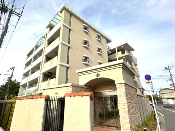 アクアプリータ