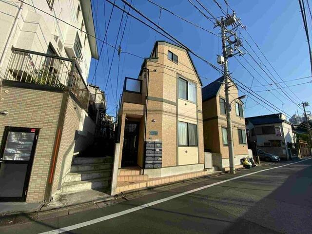 新宿区高田馬場3丁目のアパートの画像