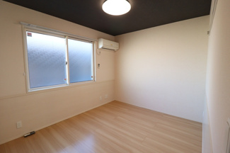 【寝室】 | パインエーカーⅡ