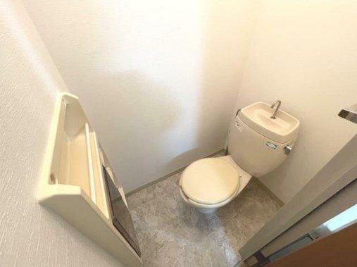 エステートのトイレ