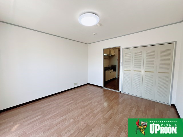 Ｓｕｒｐｌｕｓ　Ｏｎｅ　ＹＯＳＨＩＤＡの内装