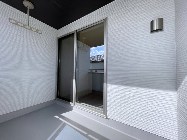 新築戸建　白河市久田野23-P1　イロドリライト　全6棟のバルコニー