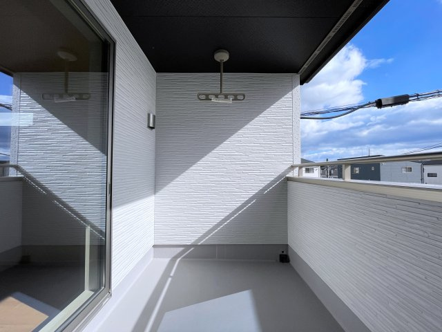 新築戸建　白河市久田野23-P1　イロドリライト　全6棟のバルコニー