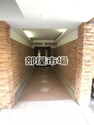 E&T OSHIAGEのエントランス