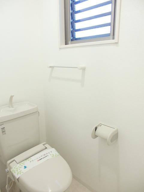 E&T OSHIAGEのトイレ