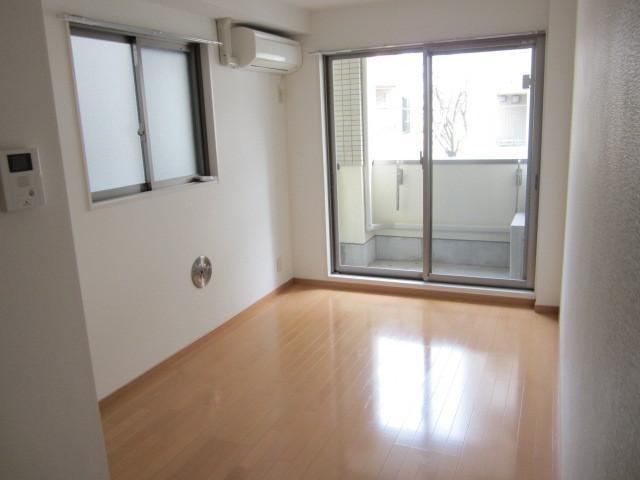 E&T OSHIAGEの寝室