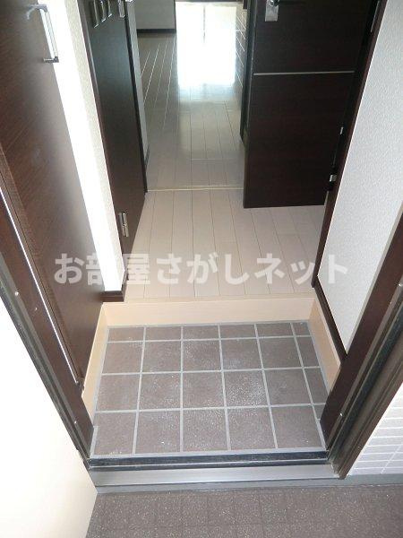 ソフィアヒルズの玄関