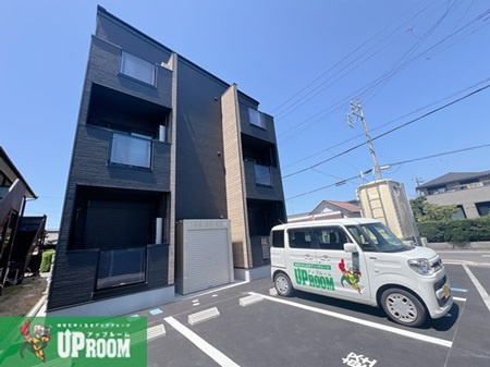 LECOCON岩倉Ⅲの駐車場