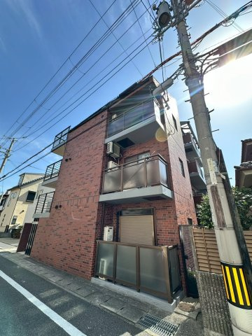 ソレイユ甲南の外観