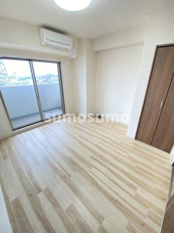 アリビオ立花Ⅲの居間・リビング