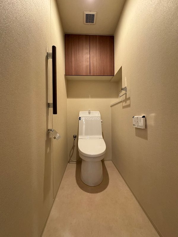 大阪ひびきの街ザ・サンクタスタワーのトイレ