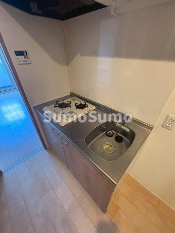 モノトーン難波のキッチン