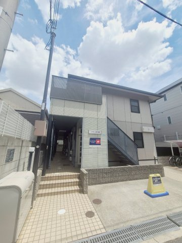 クラシス甲子園の外観