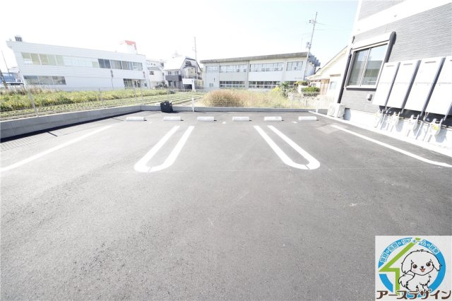 カーサヴェルデの駐車場