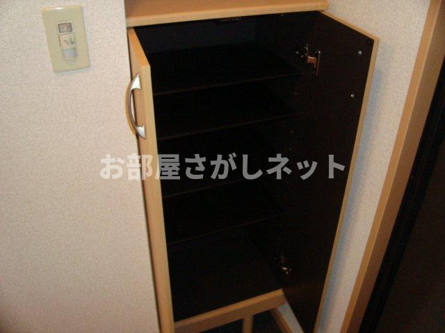 コンフォール・戸手【おとり物件なし】#学生・社会人にオススメ！初期費用分割払いOK！のその他|シューズボックス