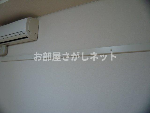 コンフォール・戸手【おとり物件なし】#学生・社会人にオススメ！初期費用分割払いOK！のその他|ハンガーレール