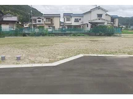 広島市安佐北区三入１丁目　土地(全3区画)の外観