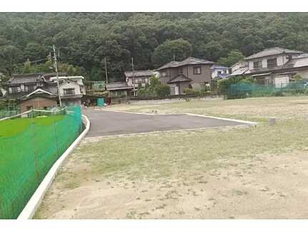 広島市安佐北区三入１丁目　土地(全3区画)の外観