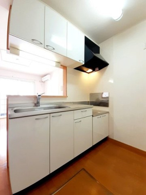 【キッチン】 | サワーパルシェ | キッチンです