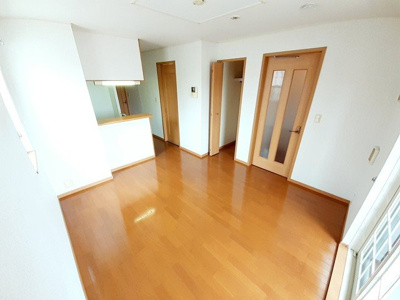 【居間・リビング】 | サワーパルシェ | 使いやすい居間です