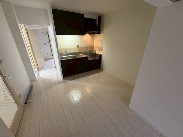 ファミリーフジの居間・リビング