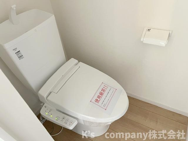 ◎高座郡寒川町岡田6丁目　新築戸建のトイレ|2階のトイレ◇