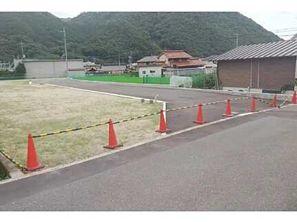 広島市安佐北区三入１丁目　土地(全3区画)の外観