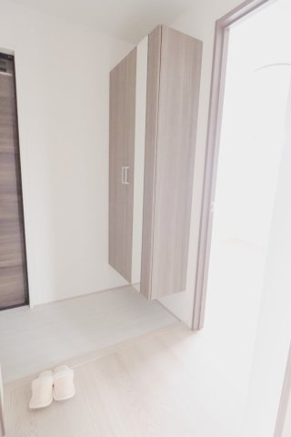 coats山本の玄関