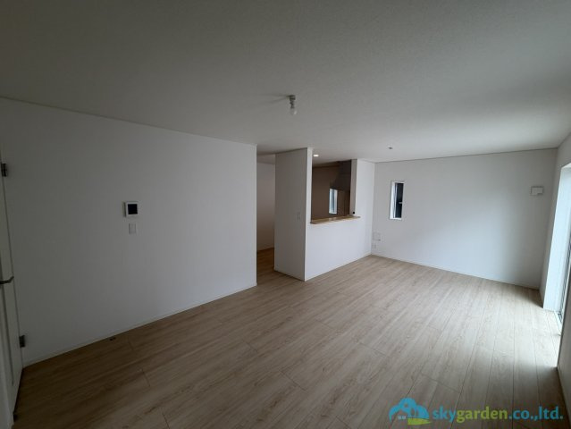 小田原市蓮正寺　第17　新築戸建　全2棟1号棟の居間・リビング