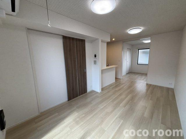 ヒカルサ藤枝兵太夫の居間・リビング