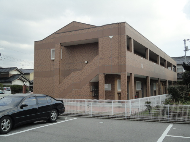 フォレスト・ヴィラの外観|外観写真（昼）