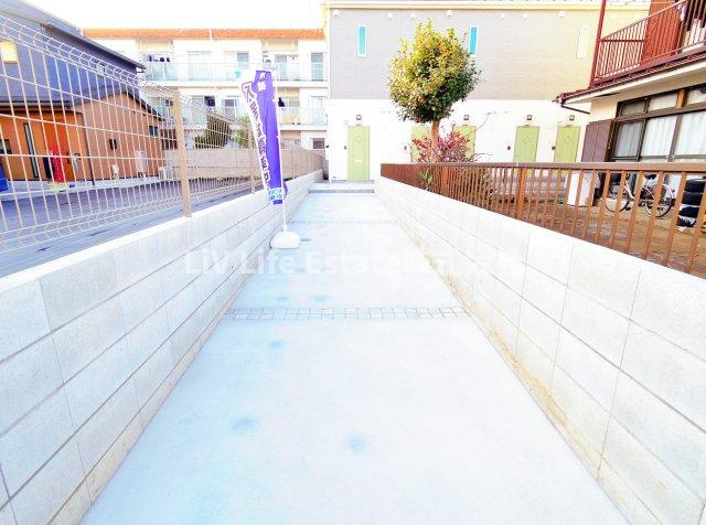 Ｖｅｎｕｓ　Ｖｉｌｌａｇｅ小川のエントランス