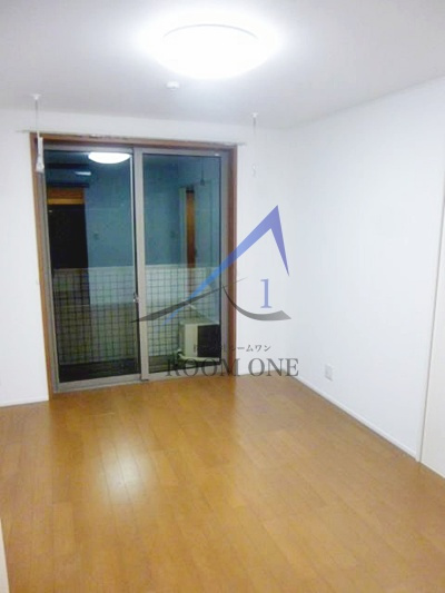 シャーンティ・エーカムの寝室|寝室です。