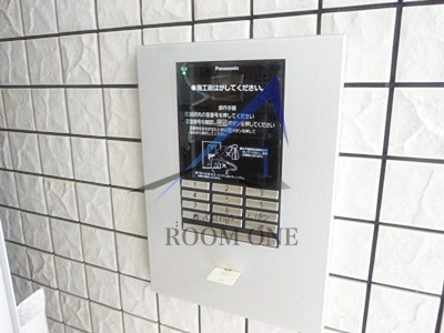 シャーンティ・エーカムのセキュリティ|オートロックです。