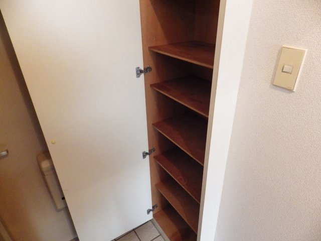 セブンスターハイツ千駄木の収納